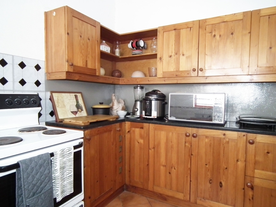 6 Bedroom Property for Sale in Buitenverwagting Western Cape